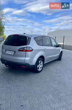 Минивэн Ford S-Max 2006 в 