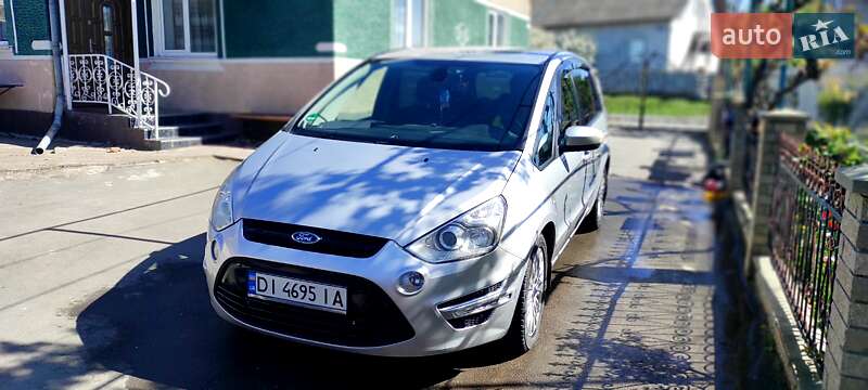 Минивэн Ford S-Max 2014 в Бучаче