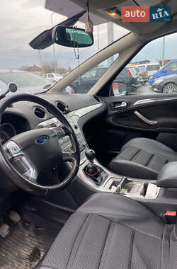Мінівен Ford S-Max 2006 в 