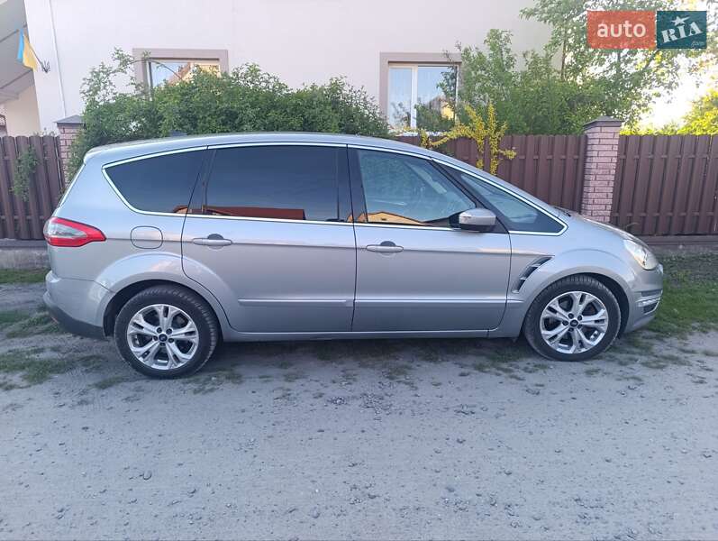 Ford S-Max 2013