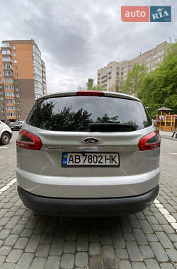 Минивэн Ford S-Max 2011 в 