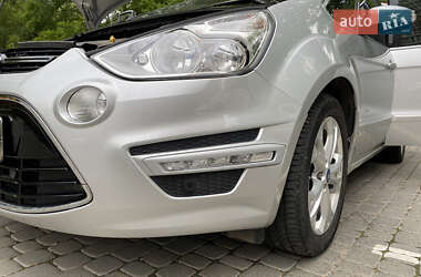Минивэн Ford S-Max 2011 в 