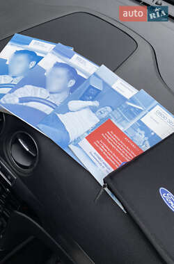 Минивэн Ford S-Max 2011 в 