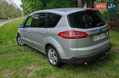 Минивэн Ford S-Max 2010 в 