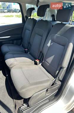 Минивэн Ford S-Max 2009 в 
