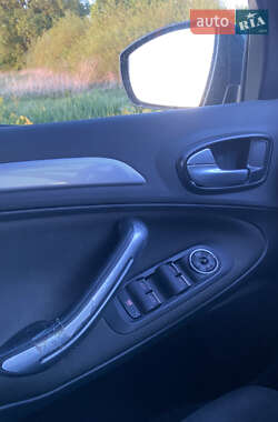 Минивэн Ford S-Max 2008 в 