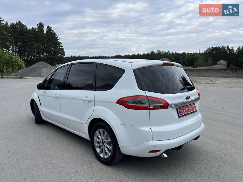 Мінівен Ford S-Max 2013 в Радивиліві