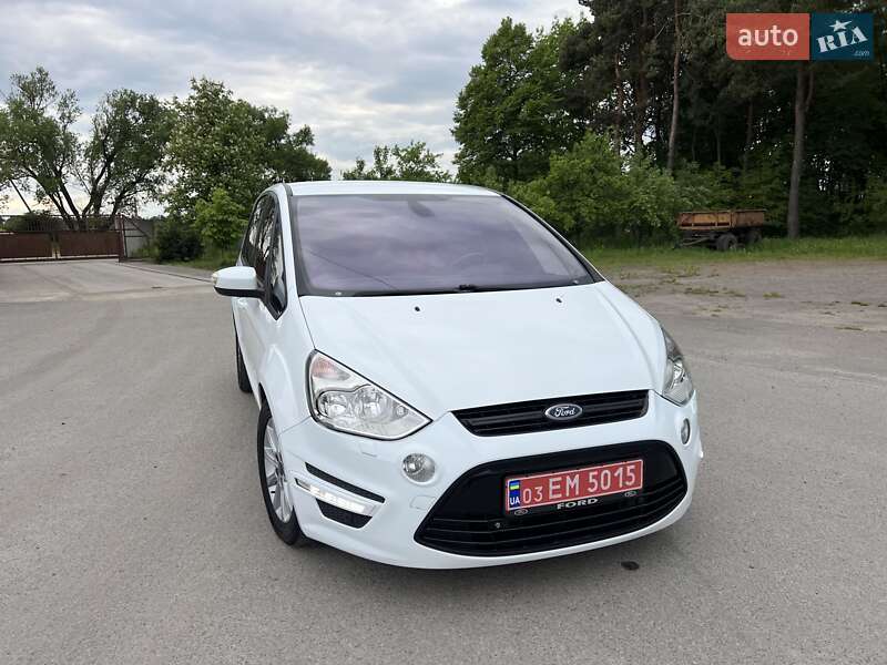 Мінівен Ford S-Max 2013 в Радивиліві