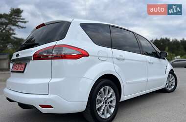 Минивэн Ford S-Max 2013 в 