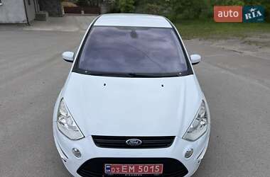 Минивэн Ford S-Max 2013 в 