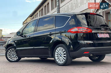 Минивэн Ford S-Max 2011 в 