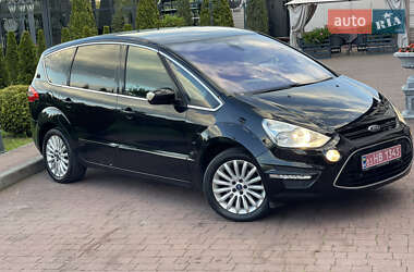 Минивэн Ford S-Max 2011 в 