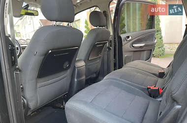 Минивэн Ford S-Max 2011 в 