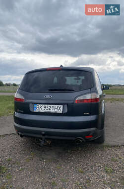 Минивэн Ford S-Max 2008 в 