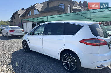 Минивэн Ford S-Max 2011 в 