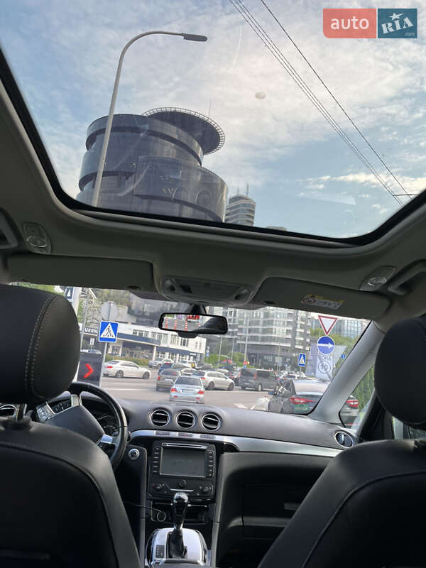 Мінівен Ford S-Max 2014 в Києві