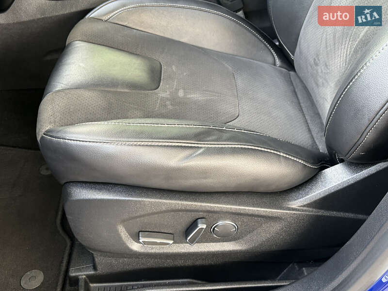 Минивэн Ford S-Max 2017 в Житомире