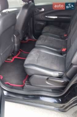 Минивэн Ford S-Max 2012 в 