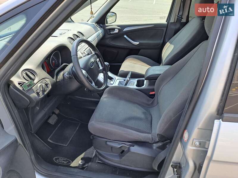 Минивэн Ford S-Max 2007 в Киеве