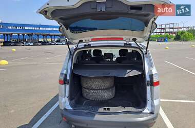 Минивэн Ford S-Max 2007 в 