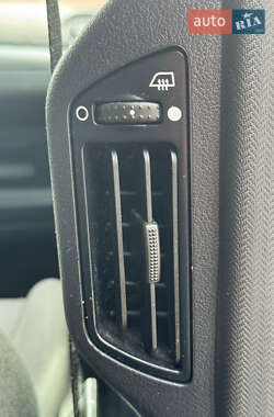 Мінівен Ford S-Max 2006 в 