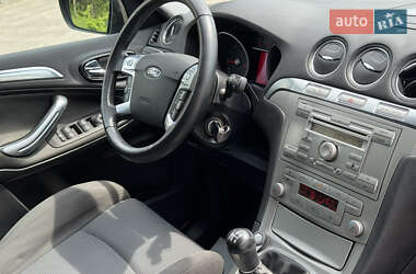 Мінівен Ford S-Max 2006 в 