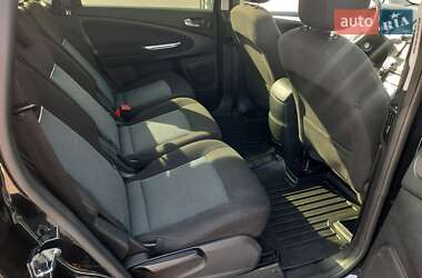 Минивэн Ford S-Max 2013 в 