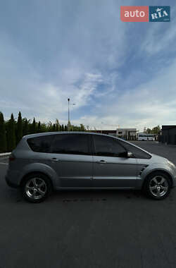 Минивэн Ford S-Max 2009 в 