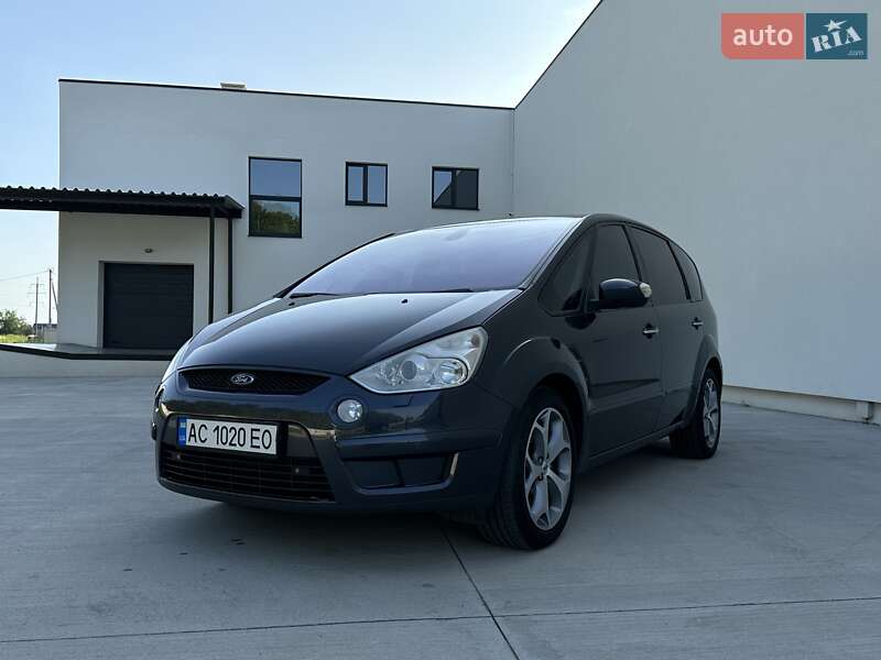 Ford S-Max 2009