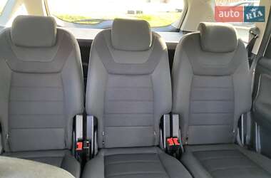 Минивэн Ford S-Max 2013 в 