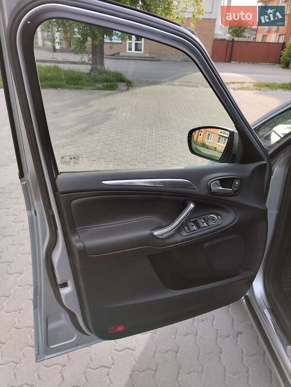 Мінівен Ford S-Max 2012 в Ковелі