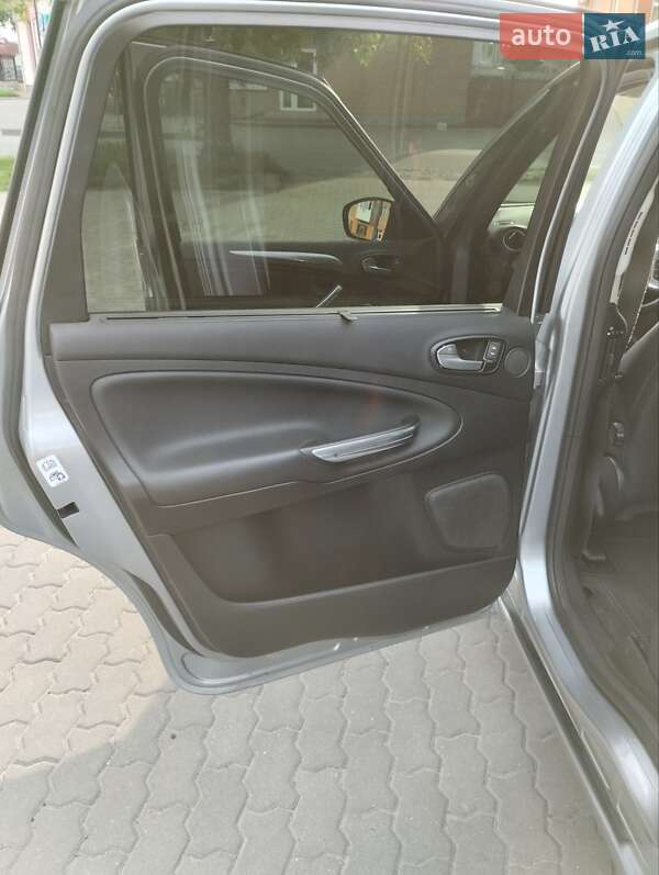 Мінівен Ford S-Max 2012 в Ковелі