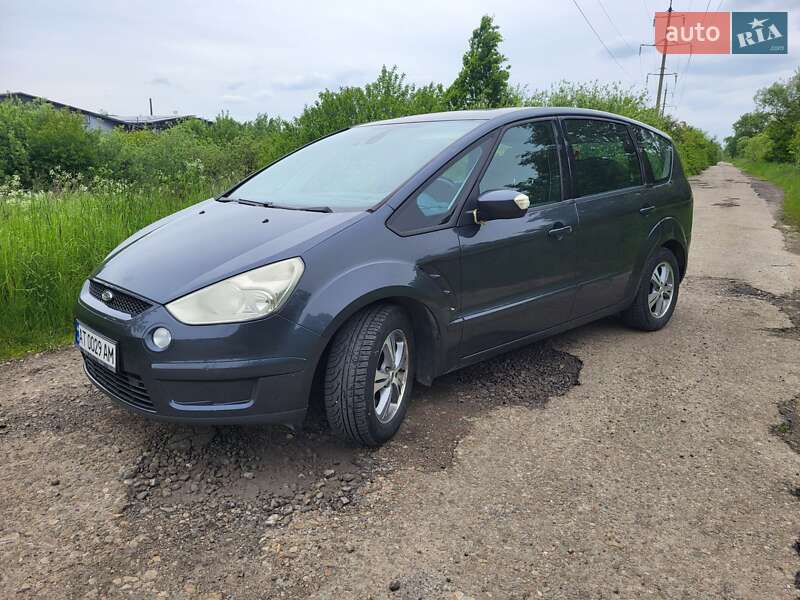 Минивэн Ford S-Max 2007 в Калуше