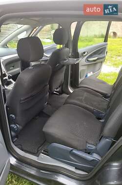 Минивэн Ford S-Max 2007 в 