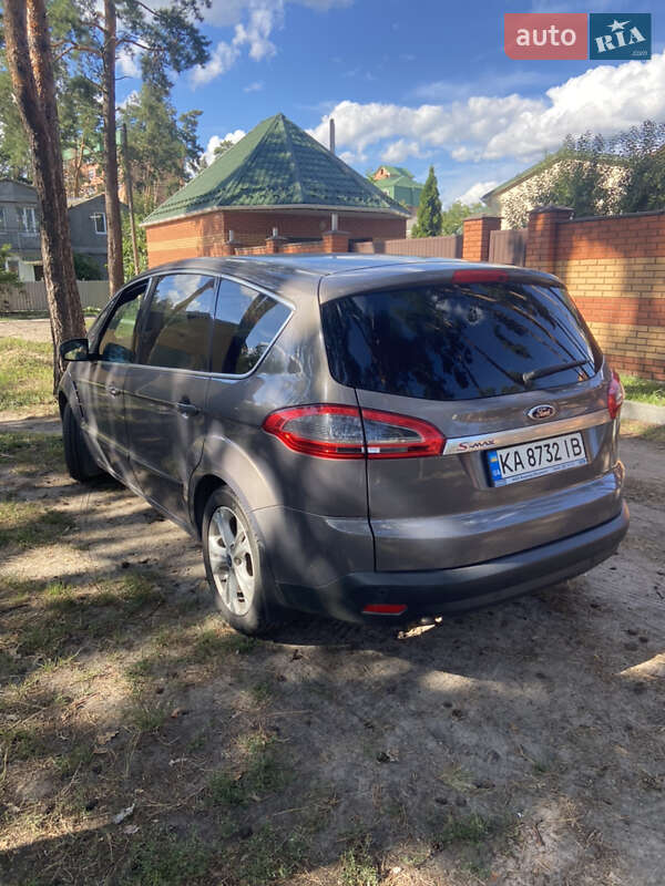 Минивэн Ford S-Max 2014 в Ирпене