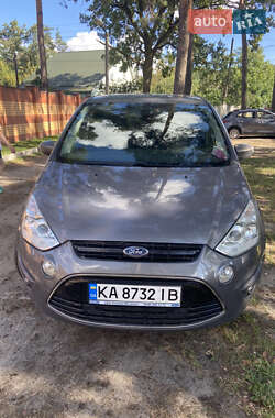 Минивэн Ford S-Max 2014 в 