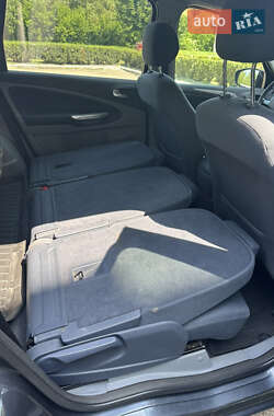 Минивэн Ford S-Max 2007 в 