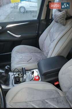 Минивэн Ford S-Max 2007 в 