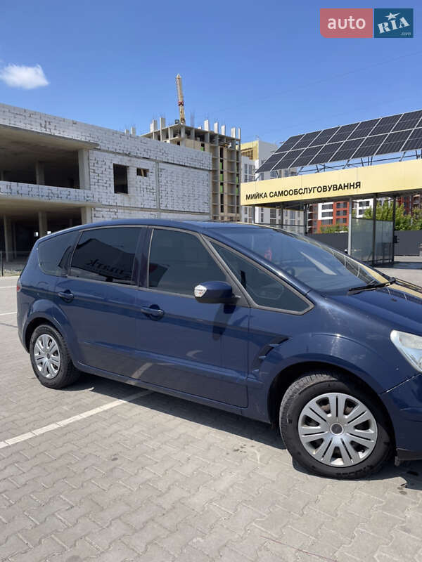 Минивэн Ford S-Max 2009 в Луцке