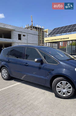 Минивэн Ford S-Max 2009 в 