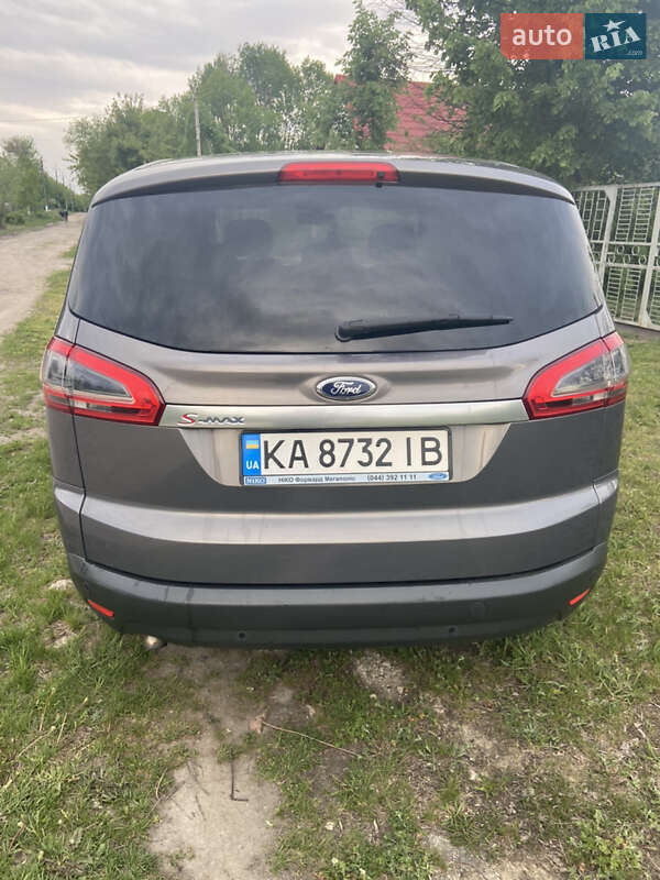 Минивэн Ford S-Max 2014 в Ирпене