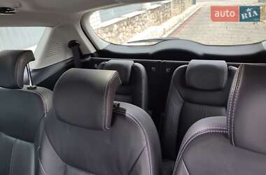 Минивэн Ford S-Max 2011 в 