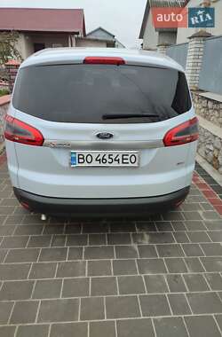 Минивэн Ford S-Max 2011 в 