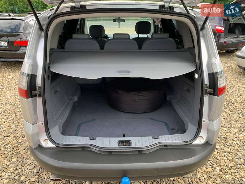 Минивэн Ford S-Max 2008 в Коломые