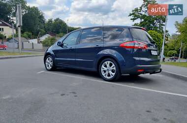 Минивэн Ford S-Max 2013 в 