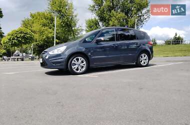 Минивэн Ford S-Max 2013 в 