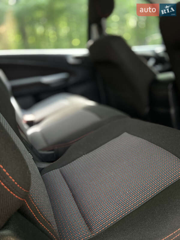 Минивэн Ford S-Max 2011 в Виннице