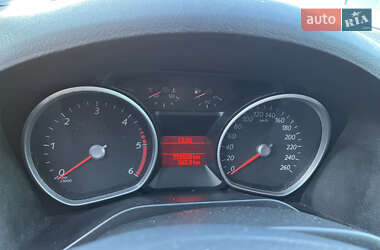 Минивэн Ford S-Max 2011 в 