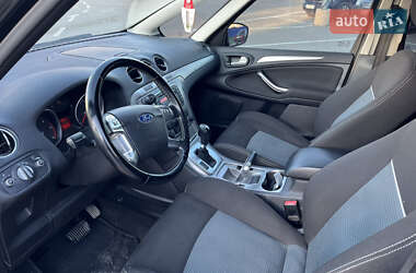 Минивэн Ford S-Max 2011 в 