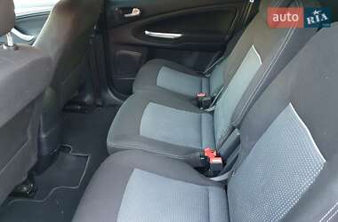 Минивэн Ford S-Max 2013 в 